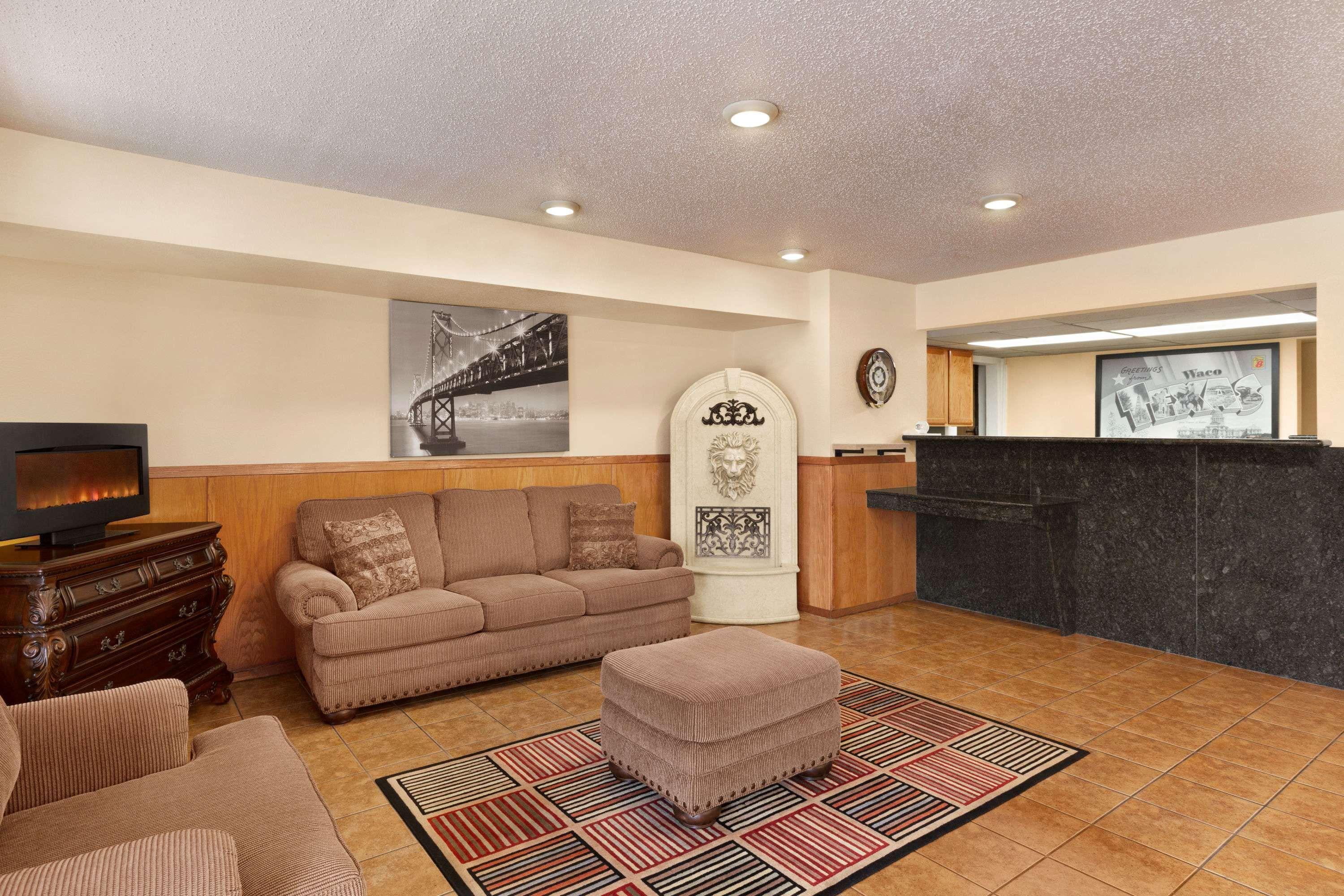 Super 8 By Wyndham Waco University Area Esterno foto